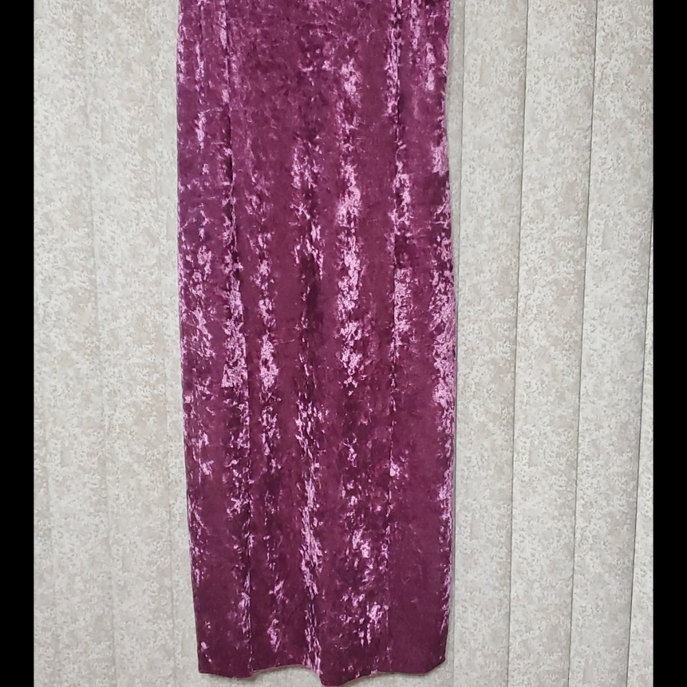 Women's clothing